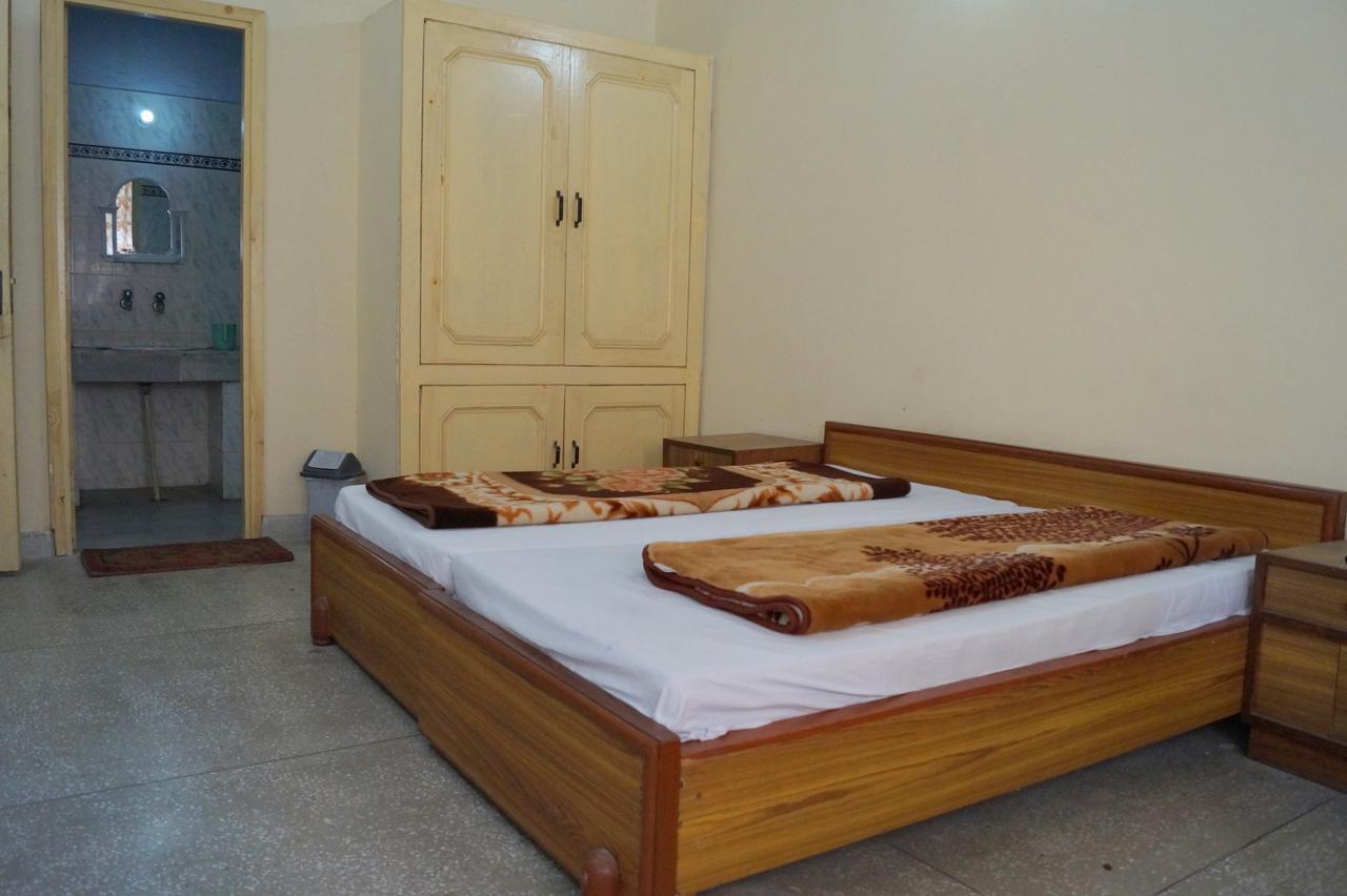 Hotel Uday Palace Pipalkoti Extérieur photo